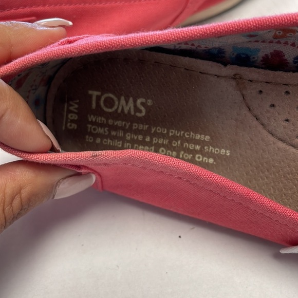 Tom's - Picture 5 of 5